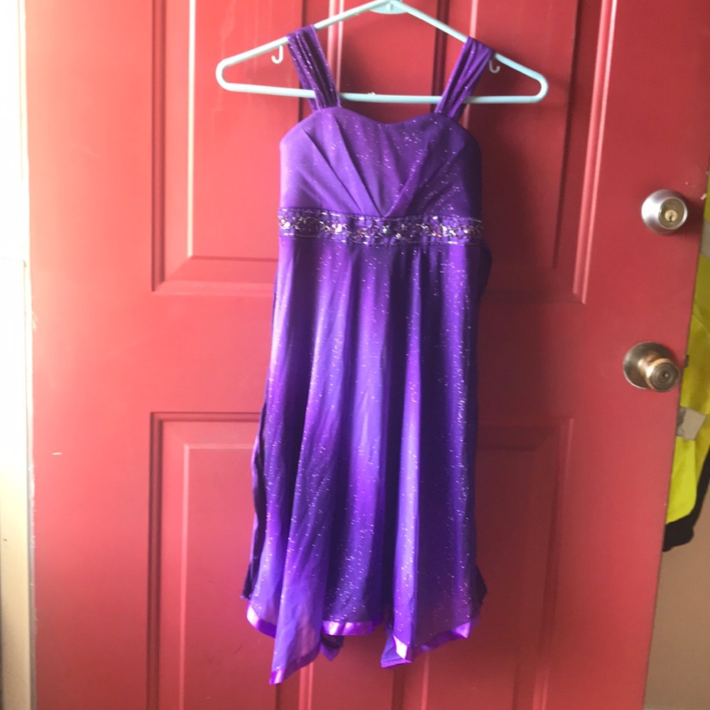 Miss small dress